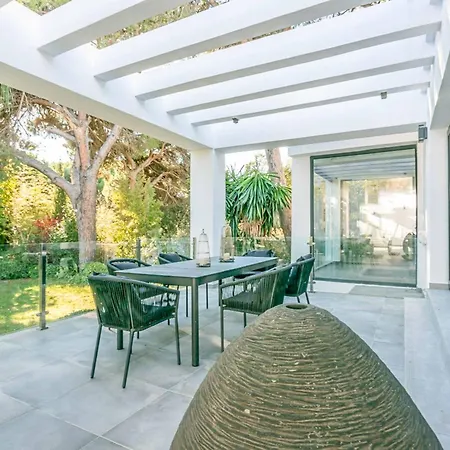Casa 23 *